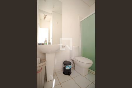 Casa de condomínio à venda com 690m², 4 quartos e 3 vagasBanheiro 