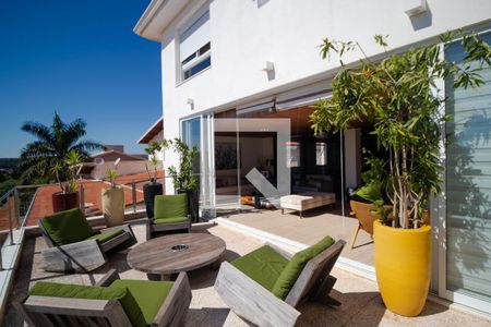 Casa de condomínio à venda com 690m², 4 quartos e 3 vagasVaranda da Salas