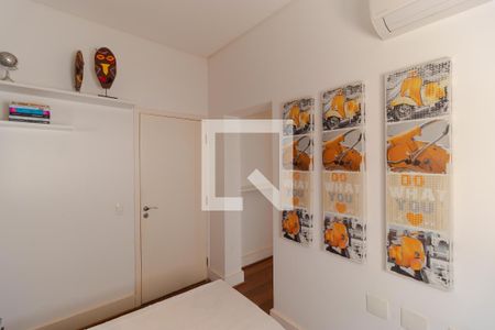 Casa de condomínio à venda com 690m², 4 quartos e 3 vagasSuíte 04