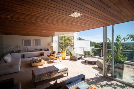 Casa de condomínio à venda com 690m², 4 quartos e 3 vagasSalas