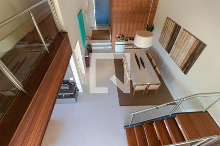 Casa de condomínio à venda com 690m², 4 quartos e 3 vagasSalas