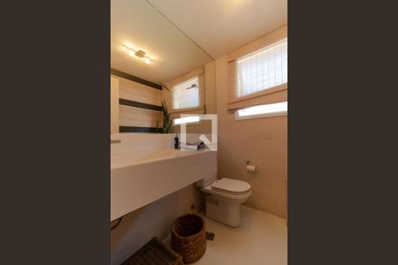 Lavabo de casa de condomínio à venda com 4 quartos, 690m² em Loteamento Caminhos de São Conrado (sousas), Campinas