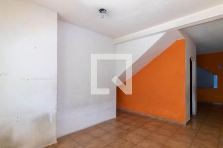 Quarto de casa para alugar com 1 quarto, 75m² em Jardim Santa Bárbara, Guarulhos