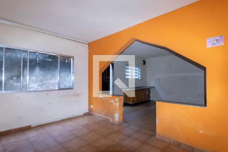 Sala de casa para alugar com 1 quarto, 75m² em Jardim Santa Bárbara, Guarulhos