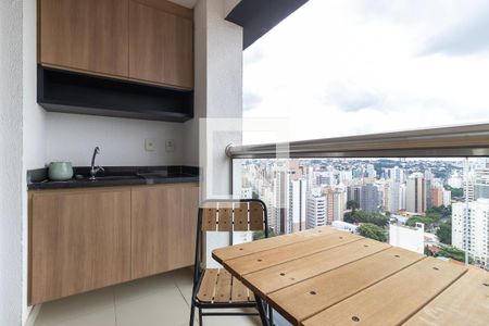 Varanda de apartamento para alugar com 1 quarto, 50m² em Cambuí, Campinas