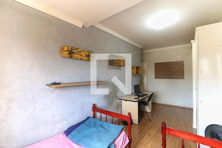 Casa à venda com 400m², 5 quartos e 2 vagasQuarto 2