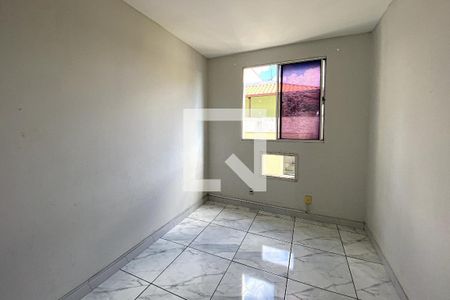 Quarto  de apartamento para alugar com 3 quartos, 80m² em Engenho do Porto, Duque de Caxias