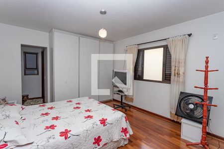 Quarto 1 - suíte  de casa à venda com 3 quartos, 198m² em Taboão, Diadema