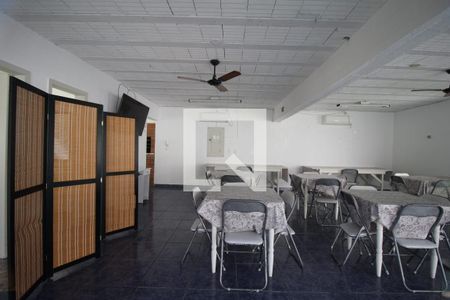 Apartamento para alugar com 45m², 1 quarto e sem vaga Apartamento para alugar com 45m², 1 quarto e sem vagaÁrea comum - Salão de festas