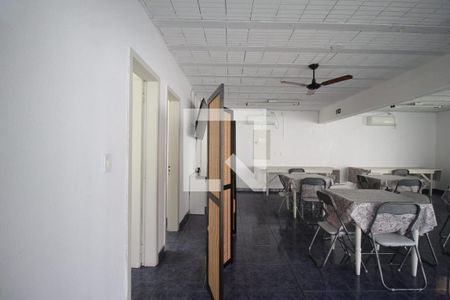 Apartamento para alugar com 45m², 1 quarto e sem vaga Apartamento para alugar com 45m², 1 quarto e sem vagaÁrea comum - Salão de festas