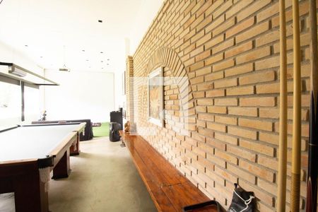 Casa para alugar com 550m², 4 quartos e 5 vagasSalão de jogos