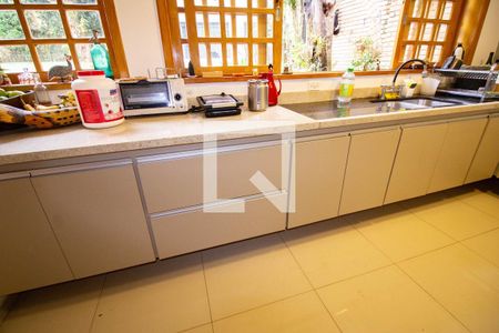 Casa para alugar com 550m², 4 quartos e 5 vagasCozinha