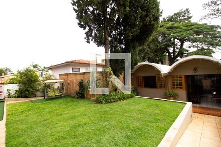 Casa para alugar com 550m², 4 quartos e 5 vagasarea verde