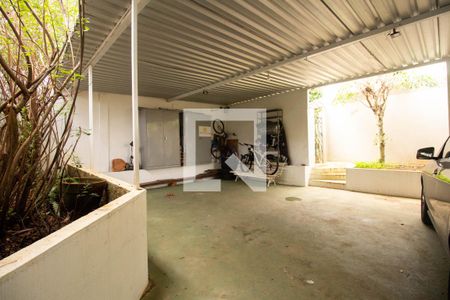 Casa para alugar com 550m², 4 quartos e 5 vagasGaragem