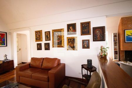 Casa para alugar com 550m², 4 quartos e 5 vagasSala 2