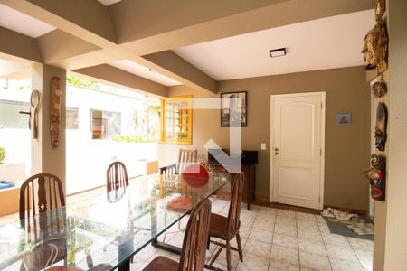 Casa para alugar com 550m², 4 quartos e 5 vagasChurrasqueira