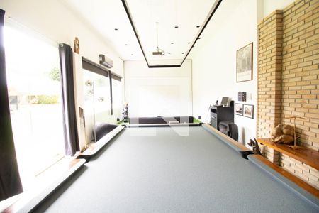 Casa para alugar com 550m², 4 quartos e 5 vagasSalão de jogos