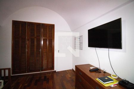 Casa para alugar com 550m², 4 quartos e 5 vagasQuarto 2