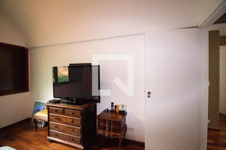 Casa para alugar com 550m², 4 quartos e 5 vagasquarto 3