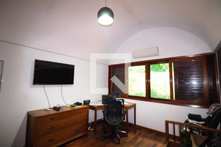 Casa para alugar com 550m², 4 quartos e 5 vagasQuarto 2