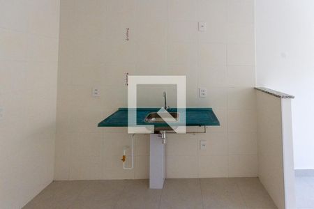 Cozinha de apartamento para alugar com 1 quarto, 27m² em Vila Prudente, São Paulo