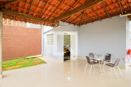Casa para alugar com 500m², 2 quartos e 8 vagas Casa para alugar com 500m², 2 quartos e 8 vagasVaranda