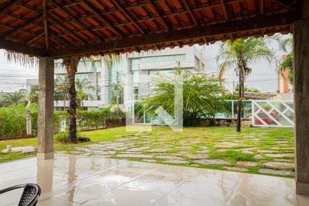 Casa para alugar com 500m², 2 quartos e 8 vagas Casa para alugar com 500m², 2 quartos e 8 vagasVaranda
