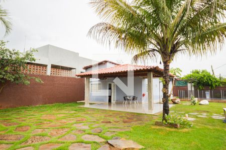 Casa para alugar com 500m², 2 quartos e 8 vagas Casa para alugar com 500m², 2 quartos e 8 vagasJardim