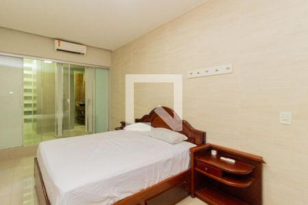 Casa para alugar com 500m², 2 quartos e 8 vagas Casa para alugar com 500m², 2 quartos e 8 vagasQuarto Suíte