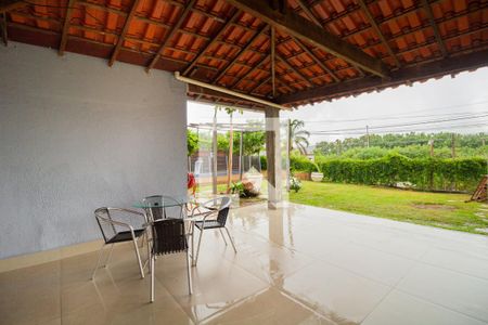 Casa para alugar com 500m², 2 quartos e 8 vagas Casa para alugar com 500m², 2 quartos e 8 vagasVaranda