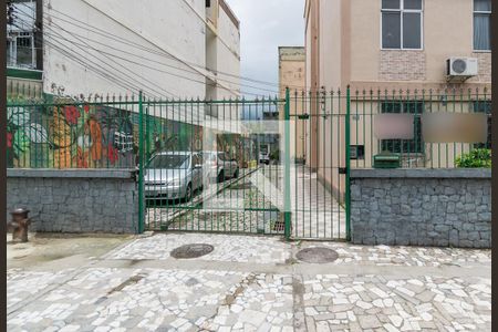 Apartamento à venda com 50m², 2 quartos e 1 vaga Apartamento à venda com 50m², 2 quartos e 1 vagaFachada do Condomínio