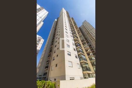 Apartamento à venda com 68m², 2 quartos e 1 vagaFachada