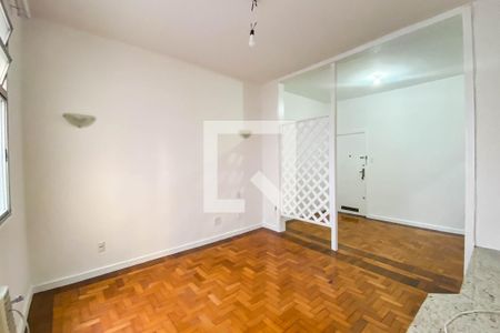 Sala de apartamento para alugar com 1 quarto, 50m² em Glória, Rio de Janeiro