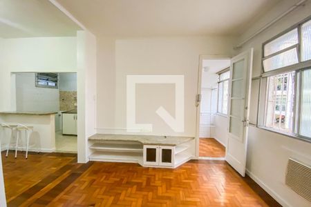 Sala de apartamento para alugar com 1 quarto, 50m² em Glória, Rio de Janeiro