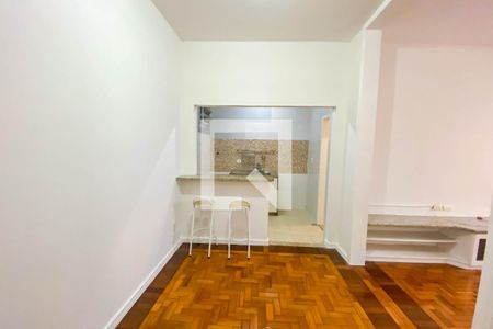 Sala de apartamento para alugar com 1 quarto, 50m² em Glória, Rio de Janeiro