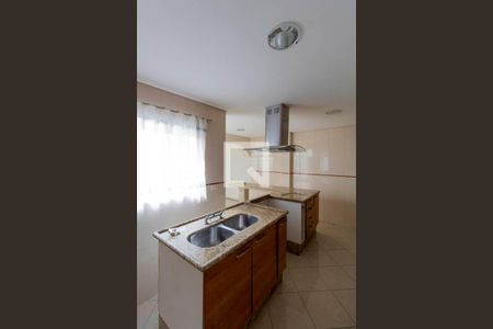 Casa à venda com 125m², 2 quartos e 2 vagasCozinhaCozinha