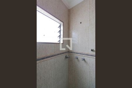 Casa à venda com 125m², 2 quartos e 2 vagasBanheiro Suíte