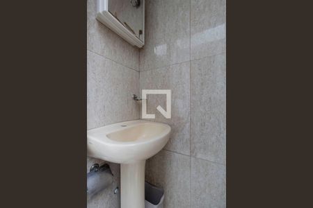 Casa à venda com 125m², 2 quartos e 2 vagasLavabo Externo