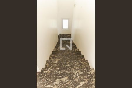 Casa à venda com 355m², 3 quartos e 5 vagasEscada