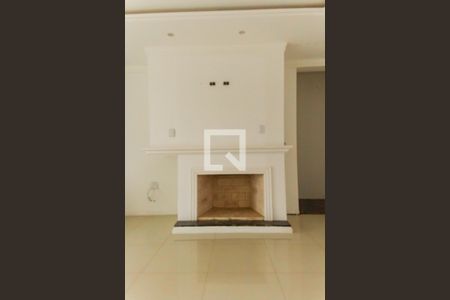 Sala - Lareira de casa à venda com 3 quartos, 355m² em Guarujá, Porto Alegre