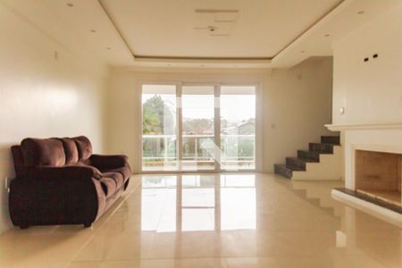 Casa à venda com 355m², 3 quartos e 5 vagasSala