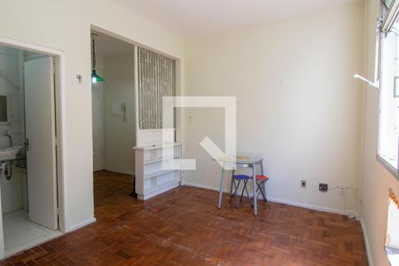Quarto de apartamento à venda com 1 quarto, 34m² em Copacabana, Rio de Janeiro
