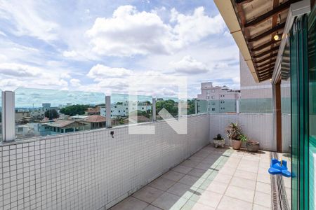 Apartamento para alugar com 180m², 4 quartos e 2 vagasCobertura