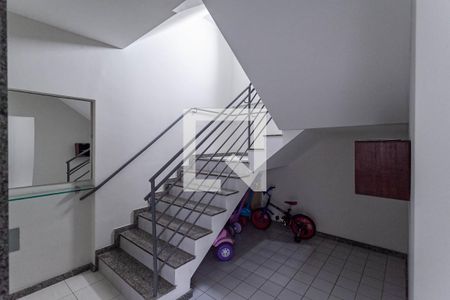 Apartamento para alugar com 180m², 4 quartos e 2 vagasEntrada