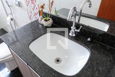 Apartamento para alugar com 180m², 4 quartos e 2 vagasBanheiro social 1