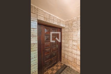 Casa à venda com 250m², 3 quartos e 4 vagasEntrada