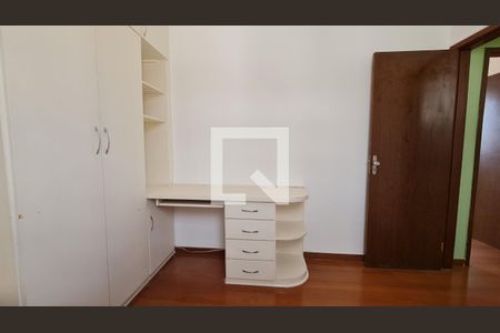 Quarto 2 de apartamento para alugar com 3 quartos, 65m² em Buritis, Belo Horizonte