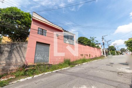 Casa à venda com 450m², 3 quartos e 3 vagasFachada