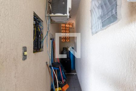 Casa à venda com 450m², 3 quartos e 3 vagasCorredor