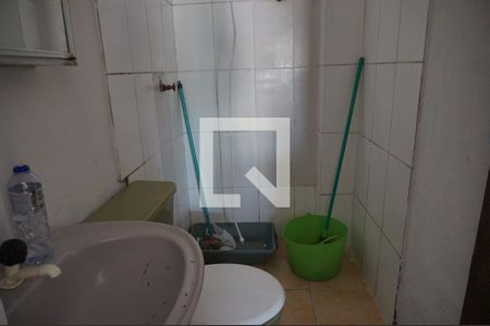 Banheiro de apartamento à venda com 1 quarto, 35m² em Centro, São Leopoldo
